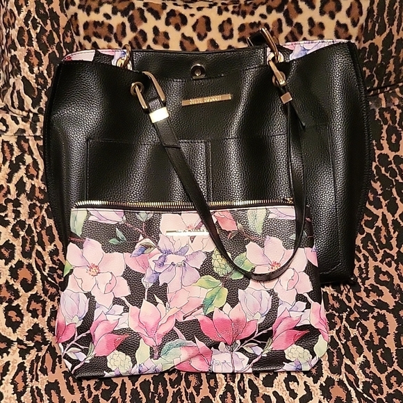 Steve Madden Black Vegan Leather Tote Bag with Floral Clutch/Cosmetic Pouch - Picture 15 of 16